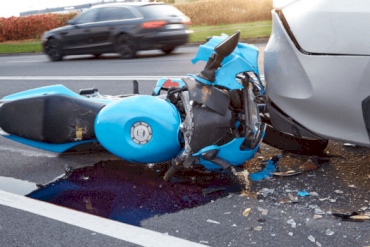 co grozi motocykliście za nieumyślne spowodowanie wypadku